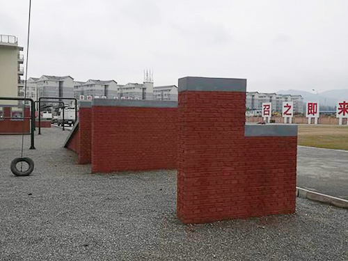黑龙江300米障碍训练场器材｜高墙